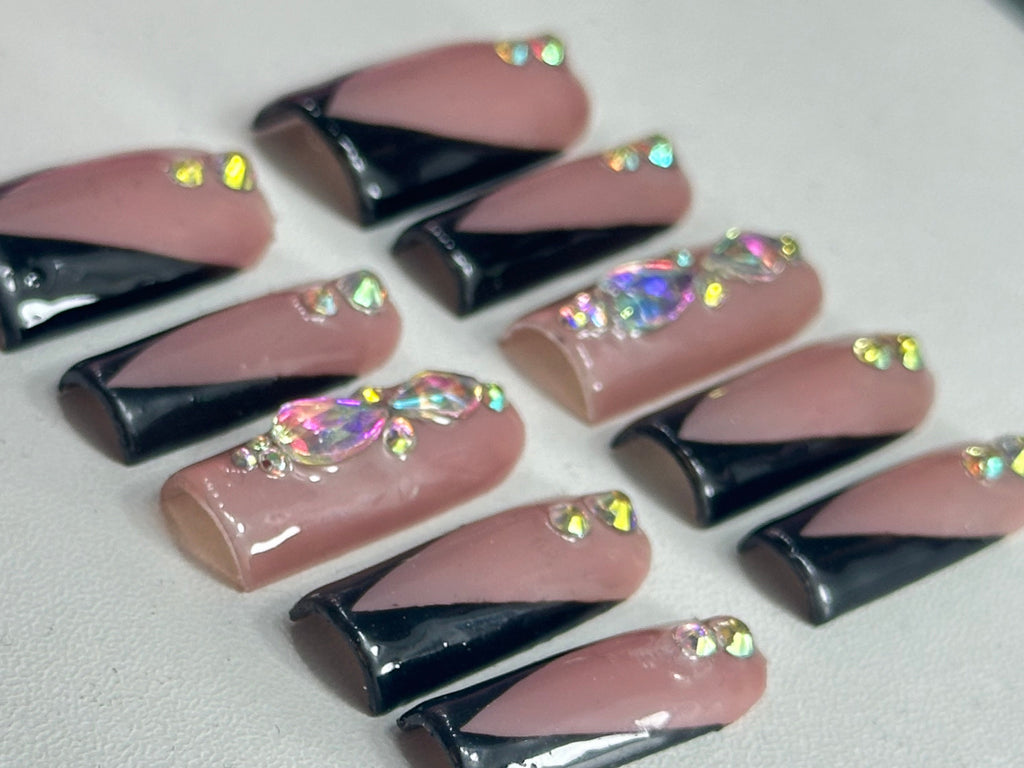 Lux dark Press-on Nails